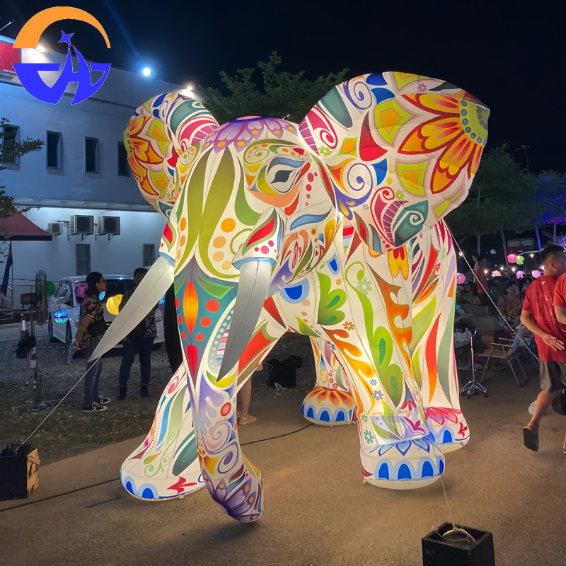 Colorful Giant Inflatable Elep - огляд і ціна Decor Lighting The Parade