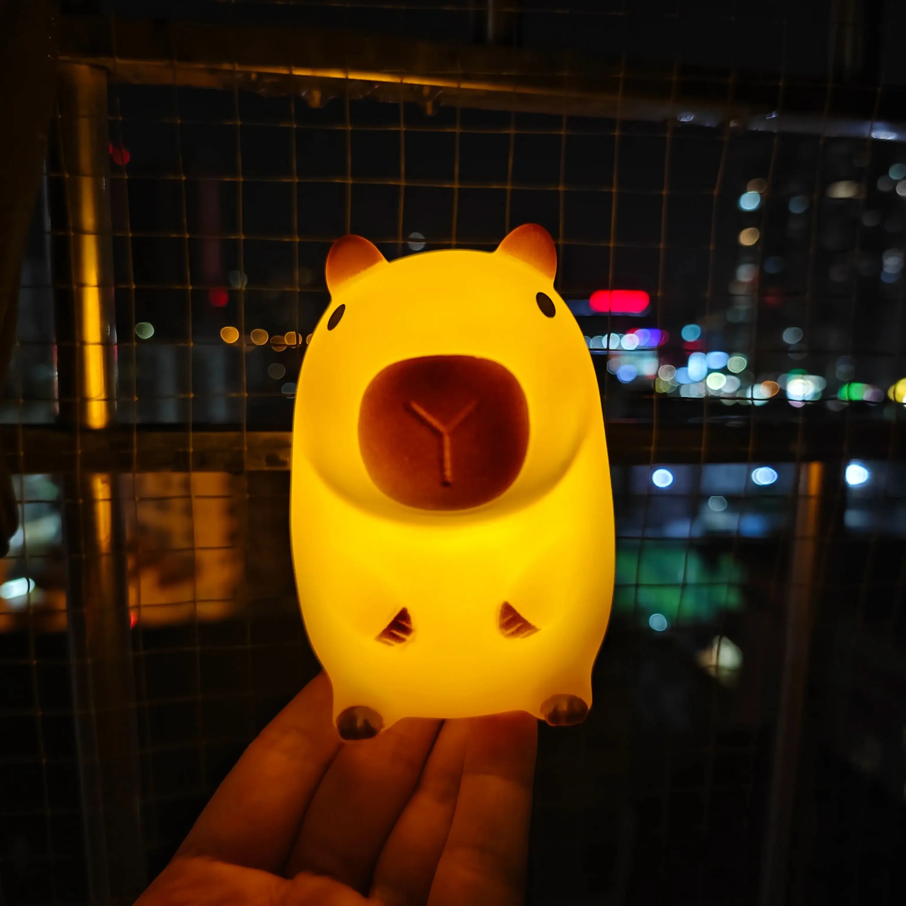 Cute Pet Capybara Night Light  - огляд і ціна Decor Lighting Sales